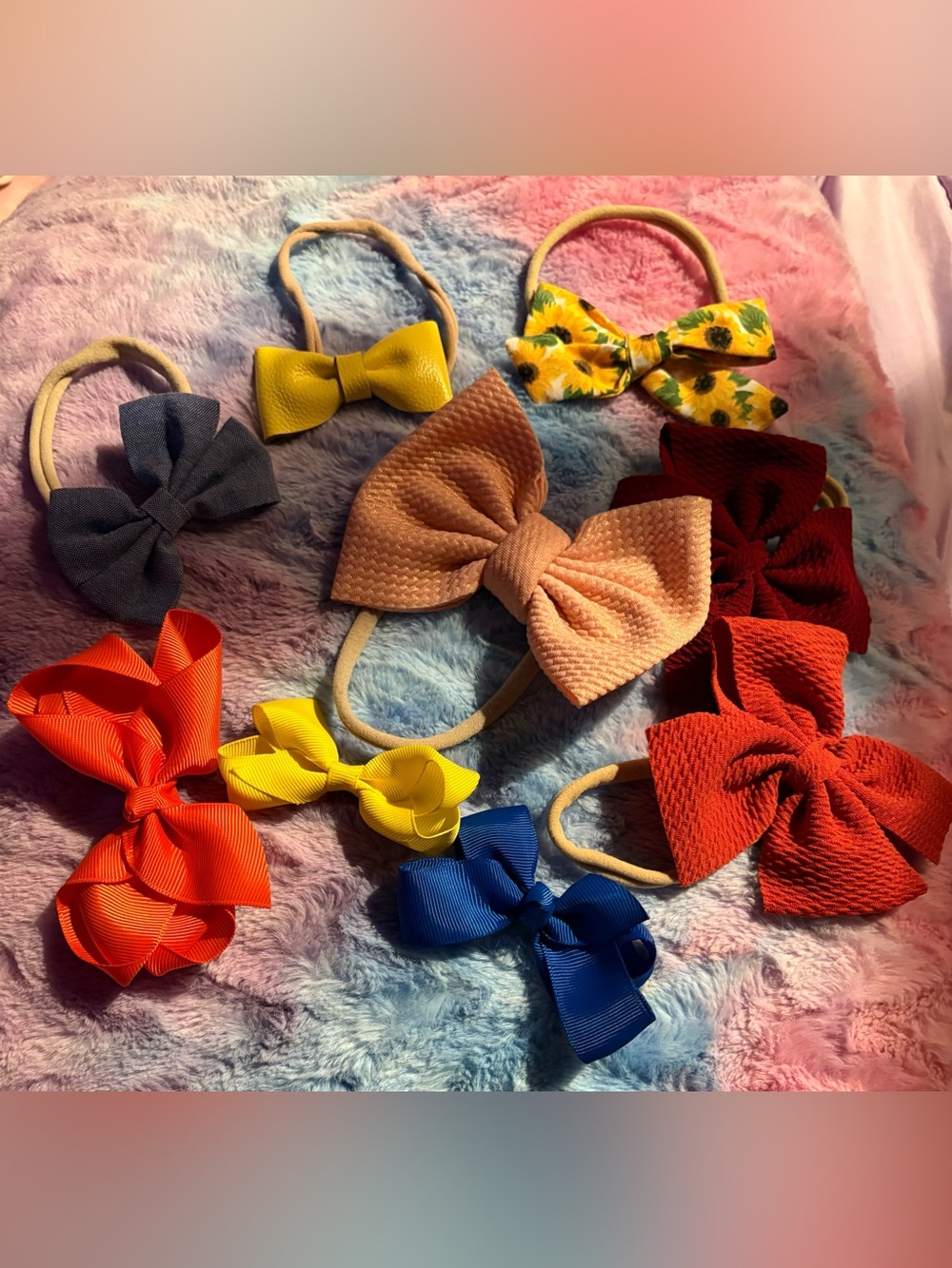 Girls lot of 9 bows